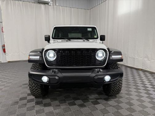 Bright White Clearcoat 2025 Jeep Wrangler 4xe Willys