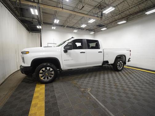 2025 Chevrolet Silverado 2500 Custom