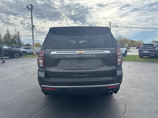 2021 Chevrolet Suburban 4WD High Country