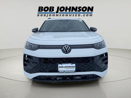 2025 Volkswagen Tiguan 2.0T SE R-Line Black 4MOTION