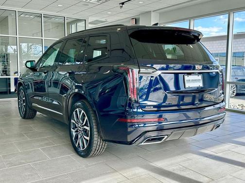 Dark Moon Blue Metallic 2021 Cadillac XT6 Sport AWD