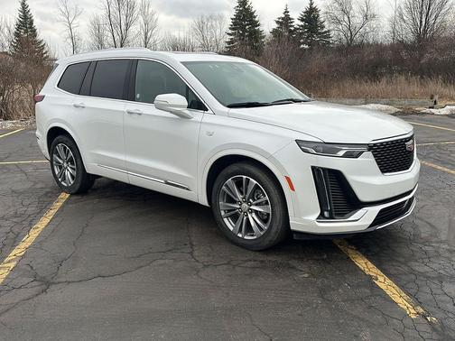 2025 Cadillac XT6 Premium Luxury AWD