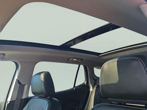 Ebony Twilight Metallic 2022 GMC Terrain SLT