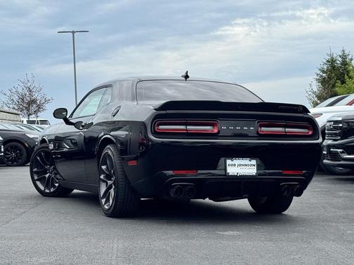 Pitch Black Clearcoat 2022 Dodge Challenger R/T Scat Pack