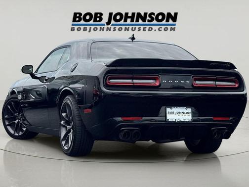 Pitch Black Clearcoat 2022 Dodge Challenger R/T Scat Pack