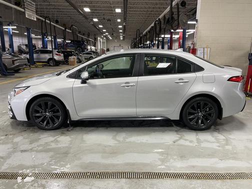 2023 Toyota Corolla SE