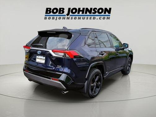 2020 Toyota RAV4 Hybrid SE