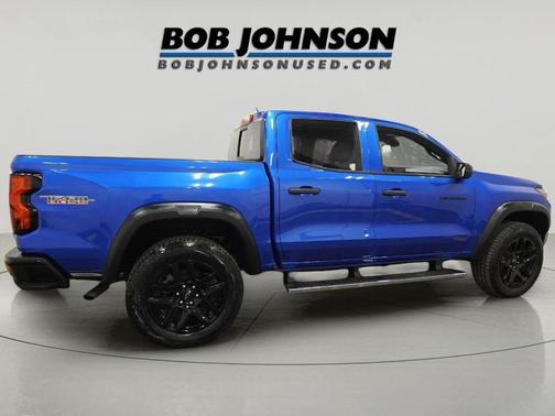 Glacier Blue Metallic 2024 Chevrolet Colorado Trail Boss