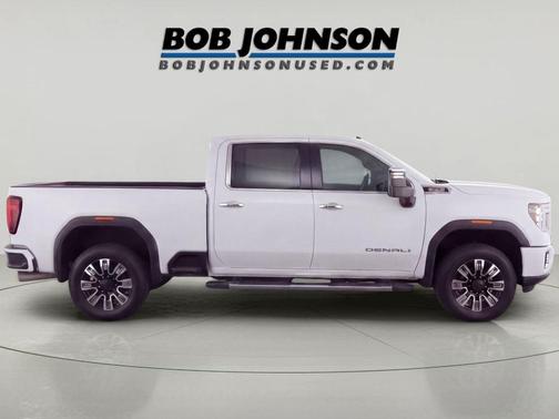 White Frost Tricoat 2024 GMC Sierra 3500 Denali