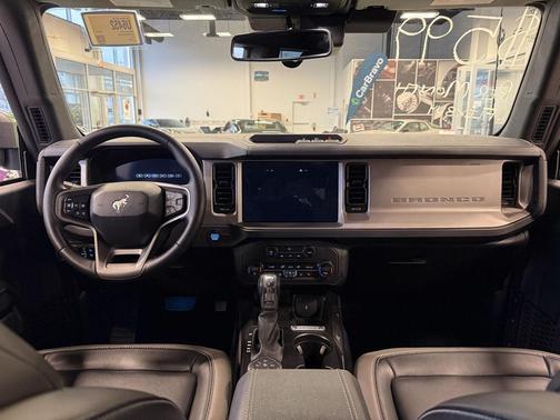 Eruption Green 2025 Ford Bronco Outer Banks