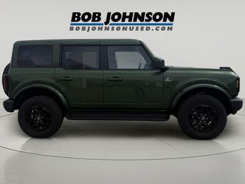 Eruption Green 2025 Ford Bronco Outer Banks