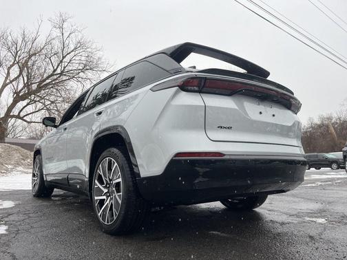 2025 Jeep Wagoneer S Limited