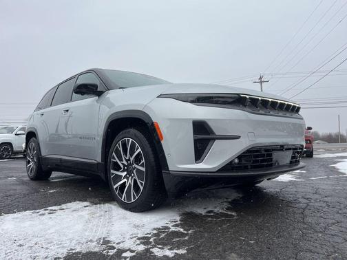 2025 Jeep Wagoneer S Limited
