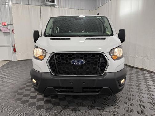 Oxford White 2024 Ford Transit-250 Base