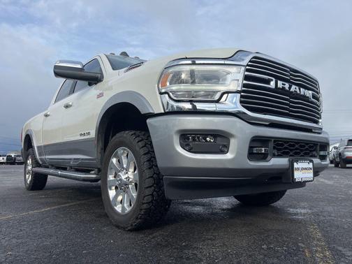 2022 RAM 2500 Laramie Crew Cab 4x4 6'4' Box