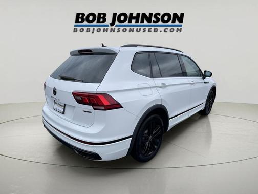 2022 Volkswagen Tiguan 2.0T SE R-Line Black 4MOTION