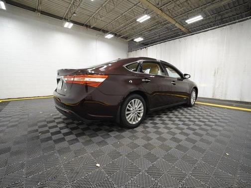 2014 Toyota Avalon Hybrid XLE Touring
