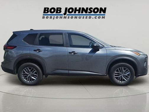 Gun Metallic 2024 Nissan Rogue S