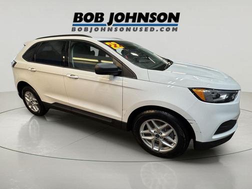 Oxford White 2022 Ford Edge SE
