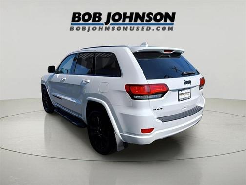 2022 Jeep Grand Cherokee Laredo