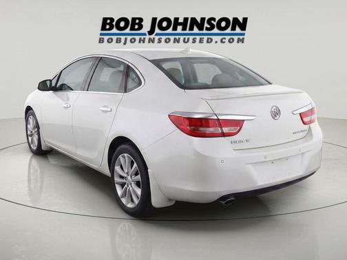 White Diamond Tricoat 2014 Buick Verano Leather Group