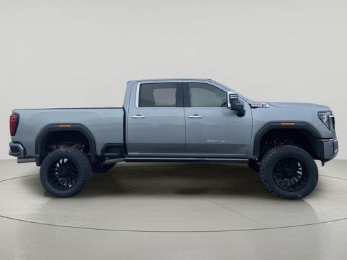 Sterling Metallic 2024 GMC Sierra 2500 Denali