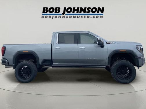 2024 GMC Sierra 2500 Denali
