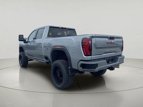 Sterling Metallic 2024 GMC Sierra 2500 Denali