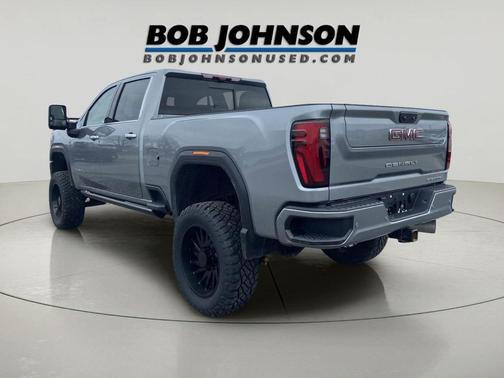 2024 GMC Sierra 2500 Denali