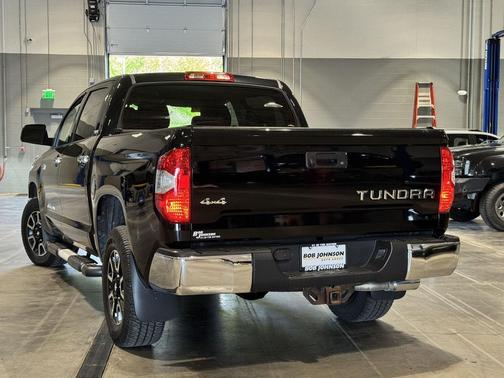 Midnight Black Metallic 2018 Toyota Tundra SR5