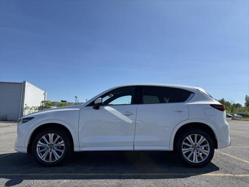 2023 Mazda CX-5 Signature