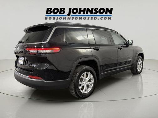 Diamond Black Crystal Pearlcoat 2023 Jeep Grand Cherokee L Limited