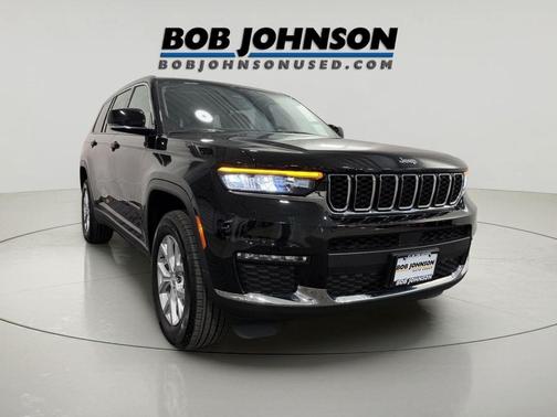 Diamond Black Crystal Pearlcoat 2023 Jeep Grand Cherokee L Limited