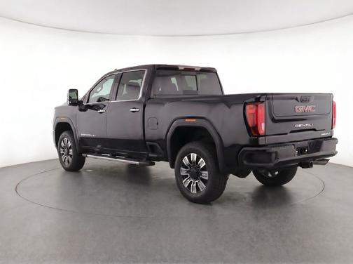 Onyx Black 2024 GMC Sierra 2500 Denali