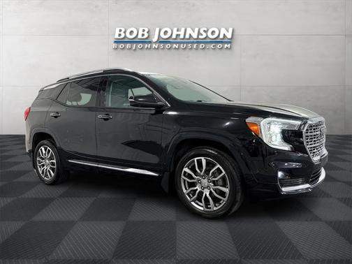 2022 GMC Terrain Denali