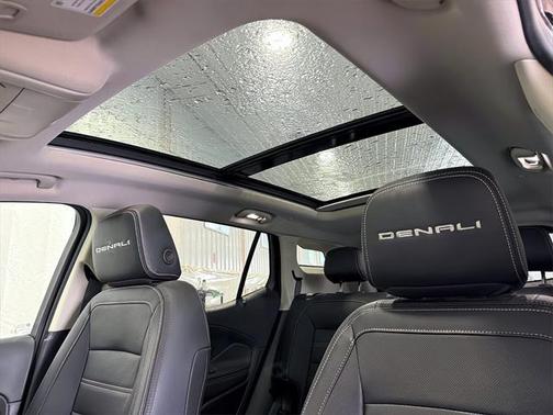 2022 GMC Terrain Denali