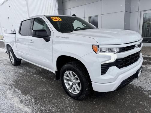 Summit White 2026 Chevrolet Silverado 1500 RST