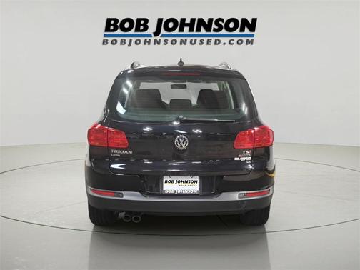 2017 Volkswagen Tiguan Limited 2.0T