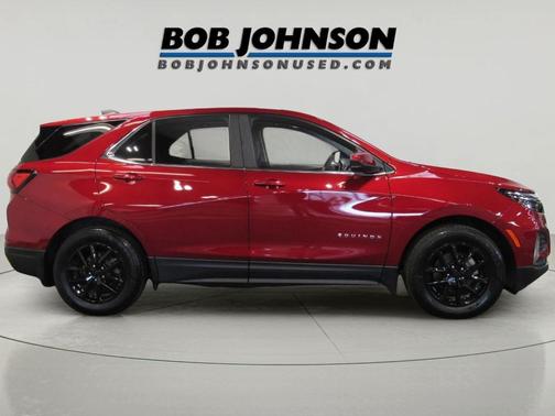 Radiant Red Tintcoat 2023 Chevrolet Equinox 1LT