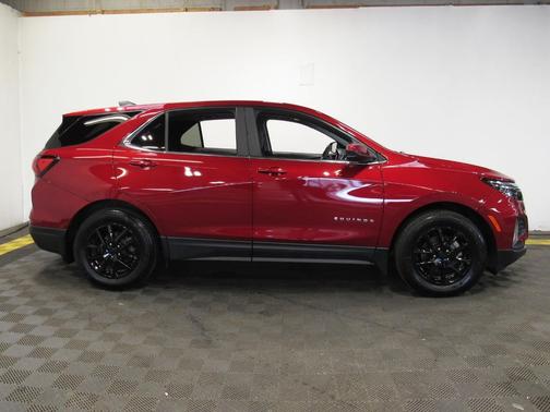 Radiant Red Tintcoat 2023 Chevrolet Equinox 1LT