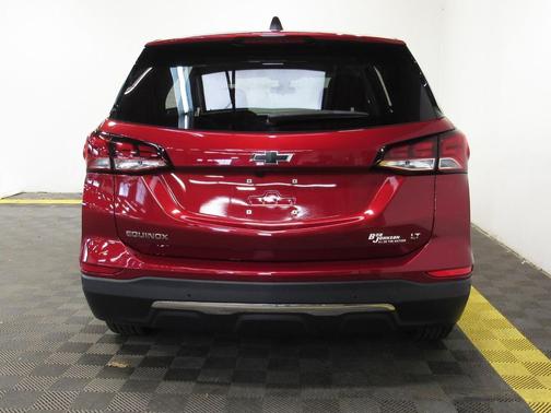 Radiant Red Tintcoat 2023 Chevrolet Equinox 1LT