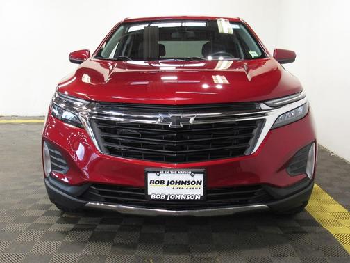 Radiant Red Tintcoat 2023 Chevrolet Equinox 1LT