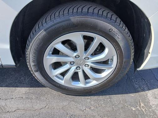 White Diamond Pearl 2016 Acura RDX Base