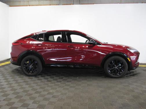 Cinnabar Metallic 2024 Buick Envista Sport Touring