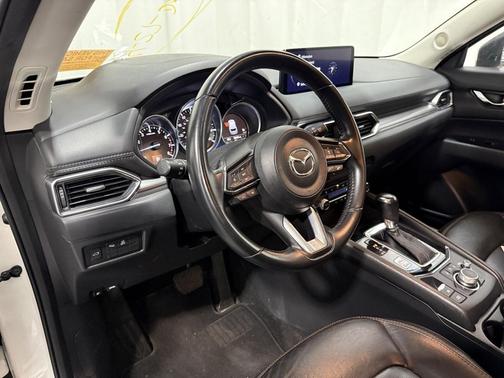 Snowflake White Pearl Mica 2022 Mazda CX-5 2.5 S Preferred Package