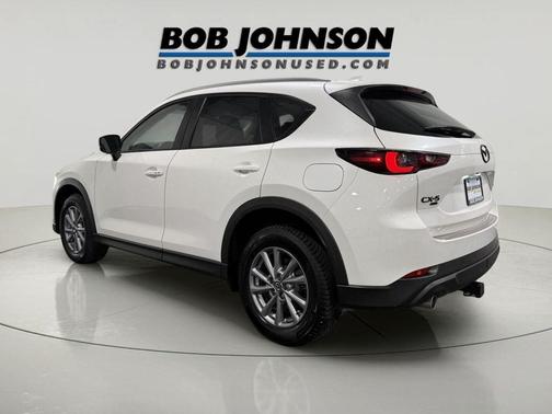 Snowflake White Pearl Mica 2022 Mazda CX-5 2.5 S Preferred Package
