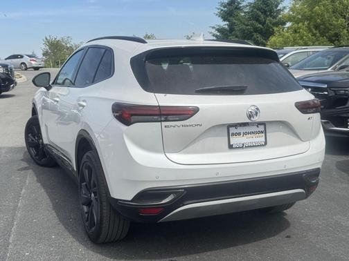 White Frost Tricoat 2023 Buick Envision Essence FWD