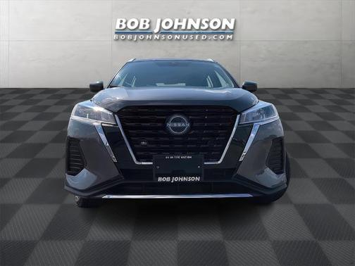 2022 Nissan Kicks SV