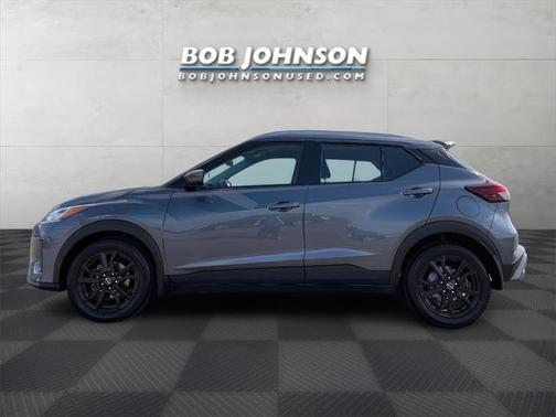 2022 Nissan Kicks SV