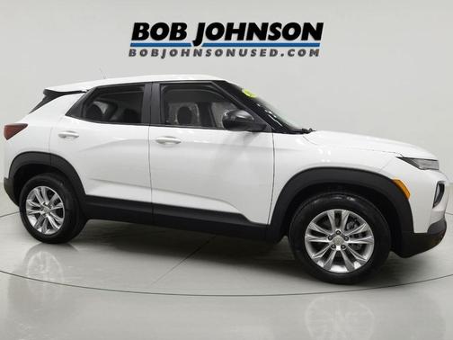 Summit White 2023 Chevrolet Trailblazer LS